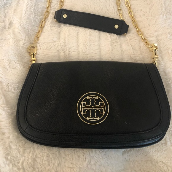 🎉SALE!!!🎉Tory Burch black leather crossbody bag